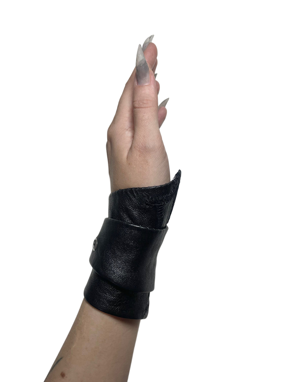 LEATHER CUFF